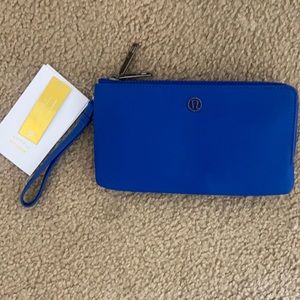 Lululemon Clutch